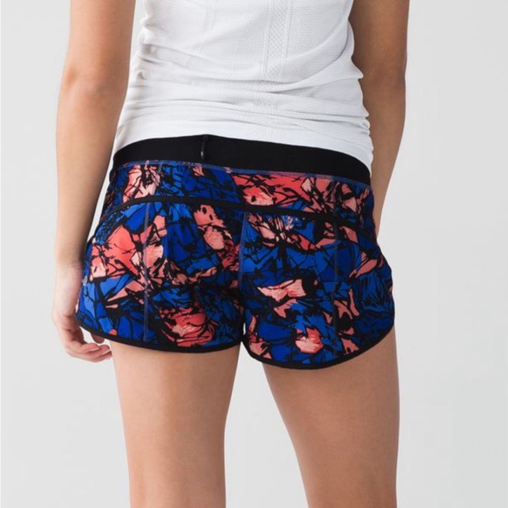 Lululemon Speed Short
Paint Storm Harbor